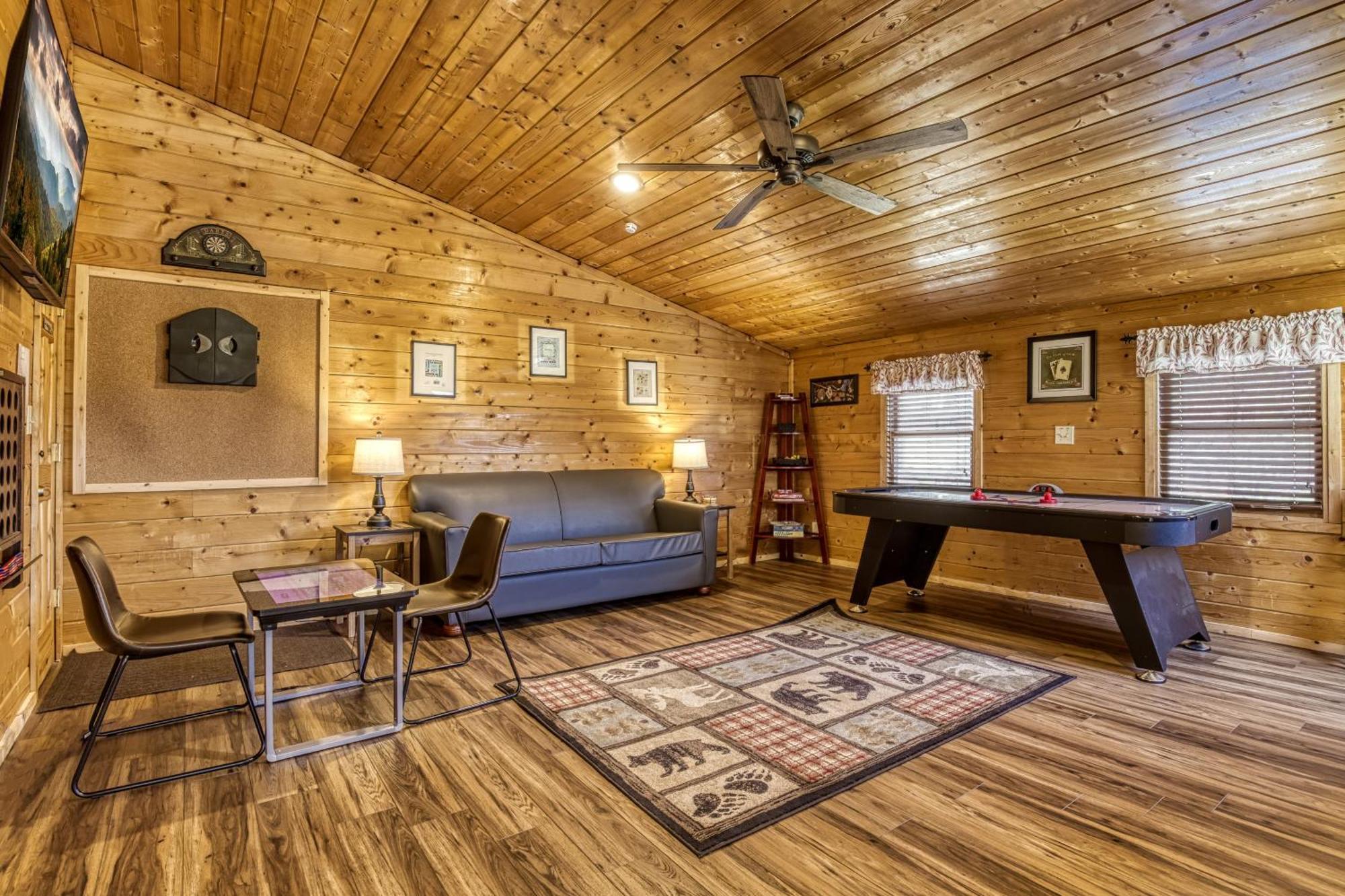 Sweet Seclusion, Hot Tub, Air Hockey, Wifi, 1089 Free Tickets Each Paid Day, Dollywood And More Sevierville Exterior foto